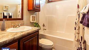 Grand Manor / 6012-2 Bathroom 31588