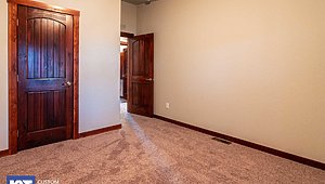 Grand Manor / 6012-2 Bedroom 31581